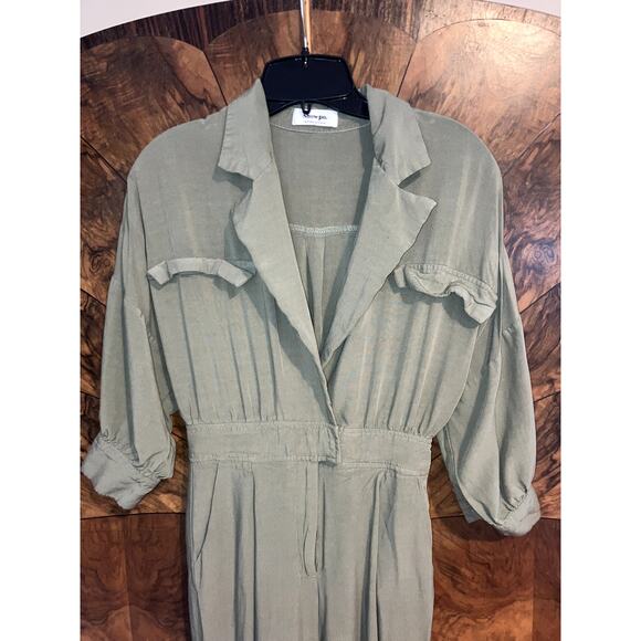 SHOWPO Ayelin Romper Size US 4 Small S Sage Green UTILITY-CHIC MINIMALIST LINEN - Picture 4 of 7